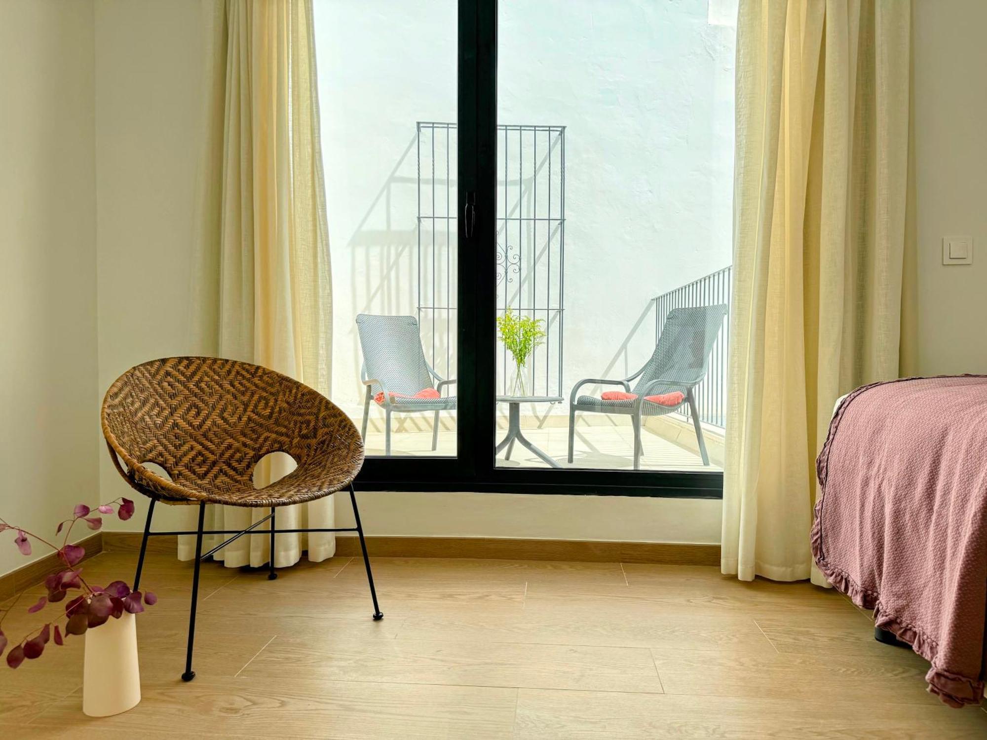 Redes Royale Apartments By Misterhost เซบีญา ภายนอก รูปภาพ